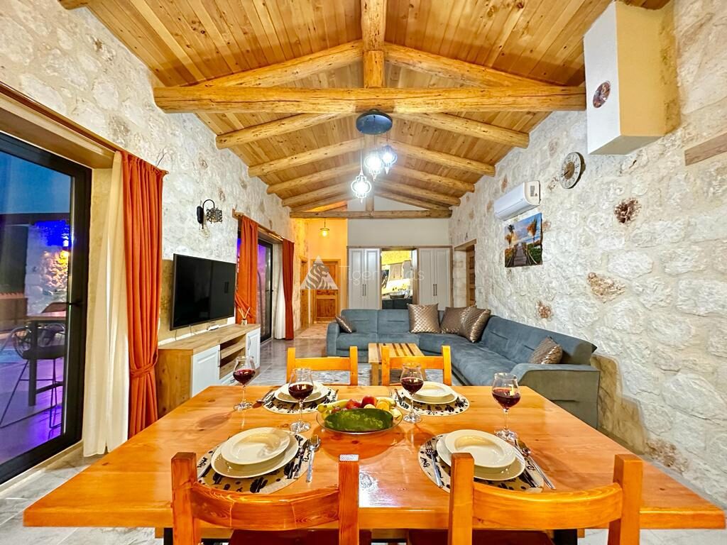 Villa Tomrul — 24