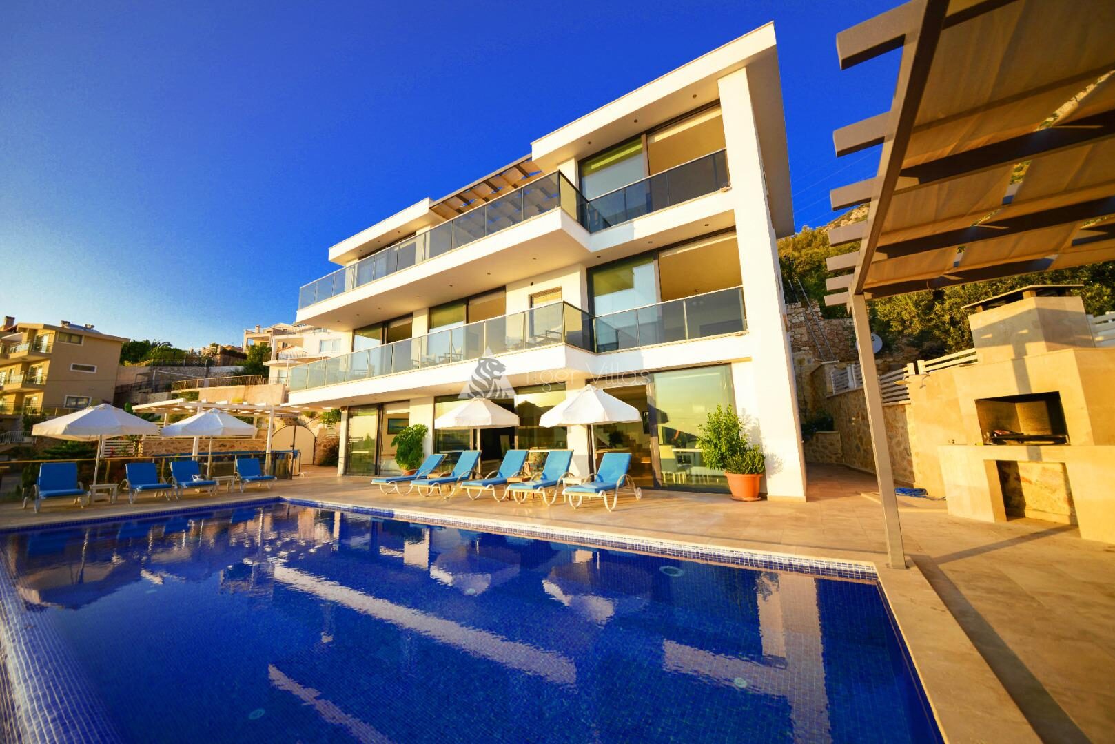 Villa Ela — 63