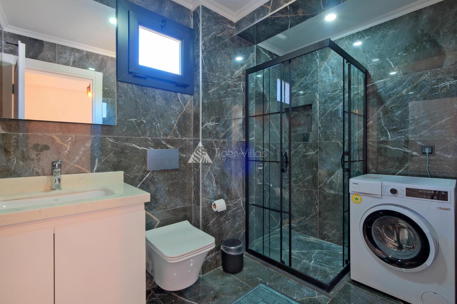 Villa White 2 — 40
