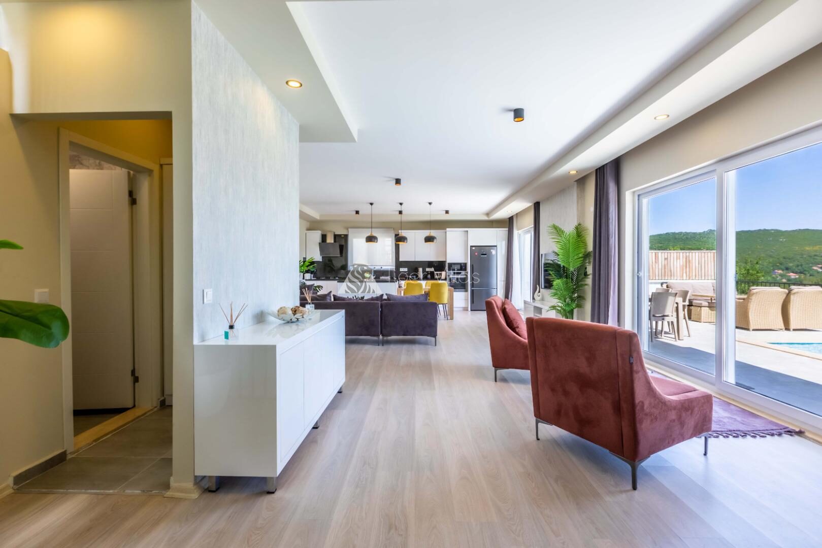 Villa Ata — 36