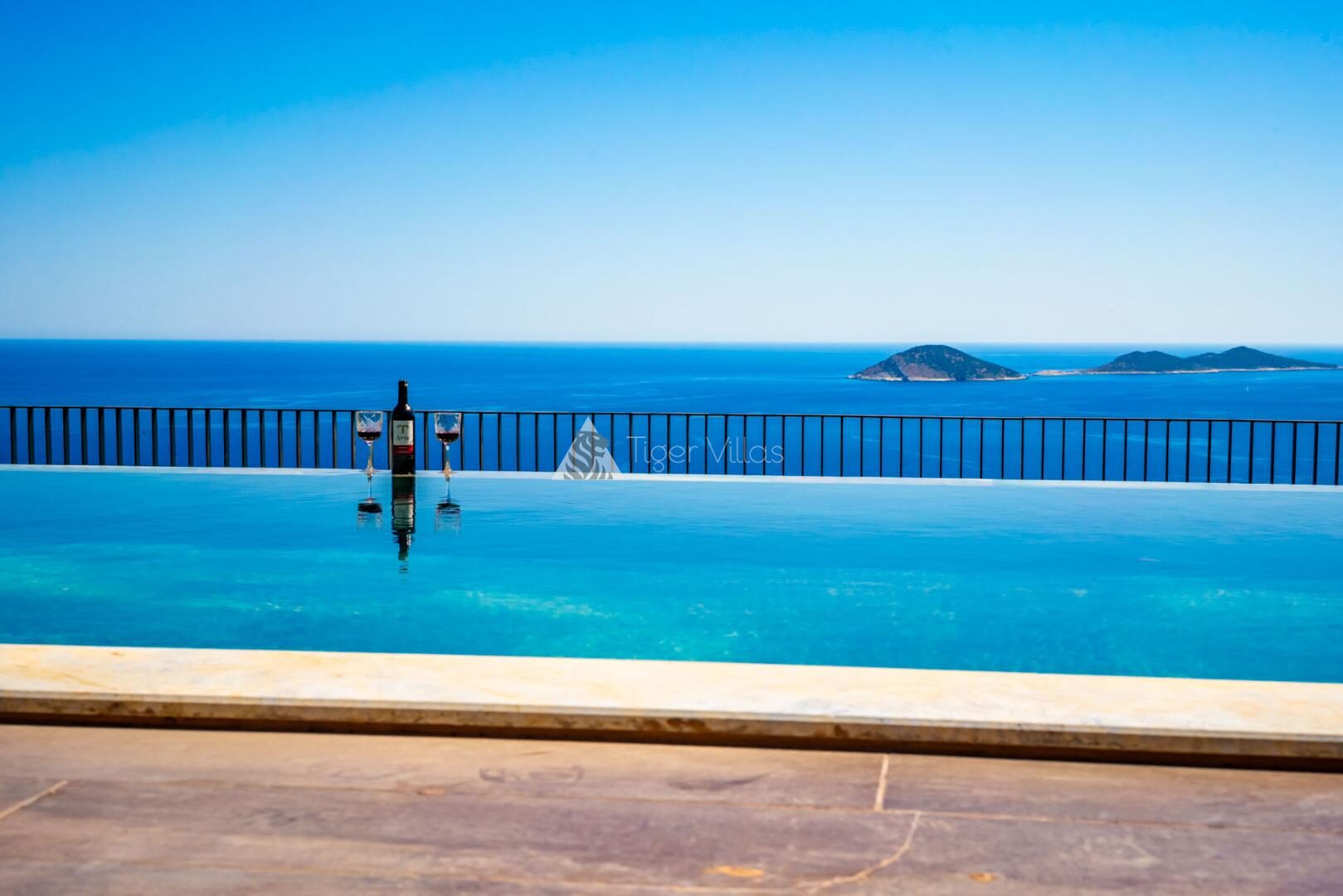 Villa Aura C – villa for rent in Kalamar