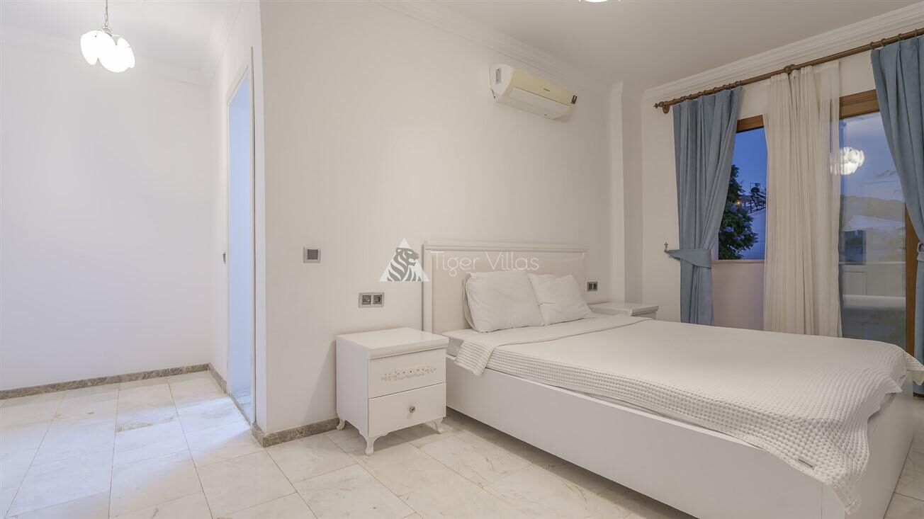 Villa Palm — 35
