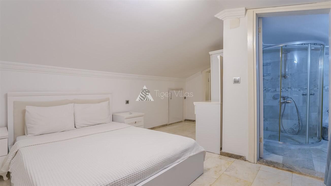 Villa Palm — 44