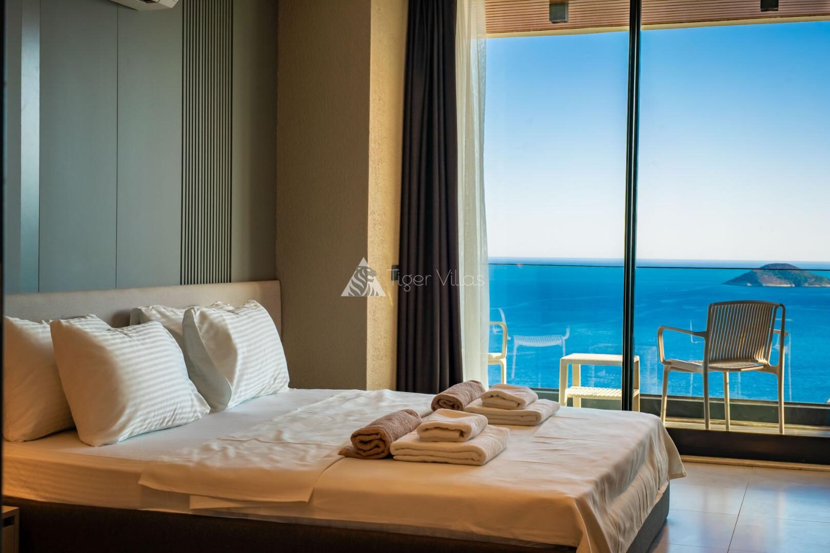 Villa Aura C – villa for rent in Kalamar