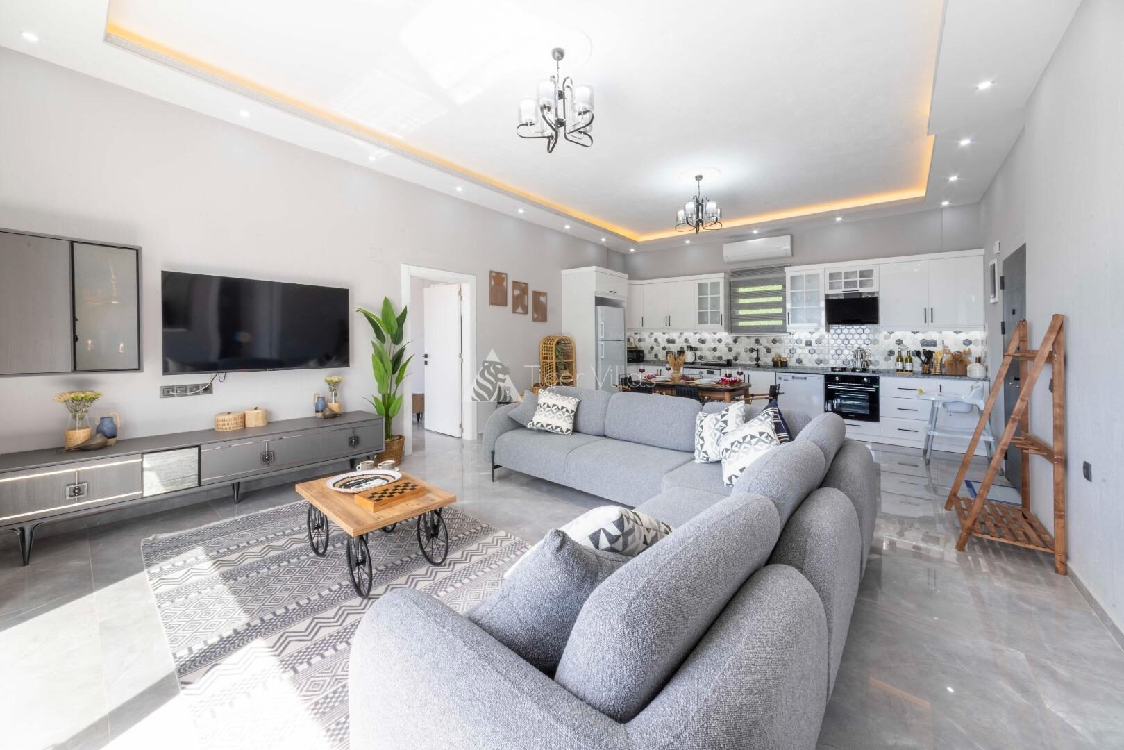Villa Elyase — 36