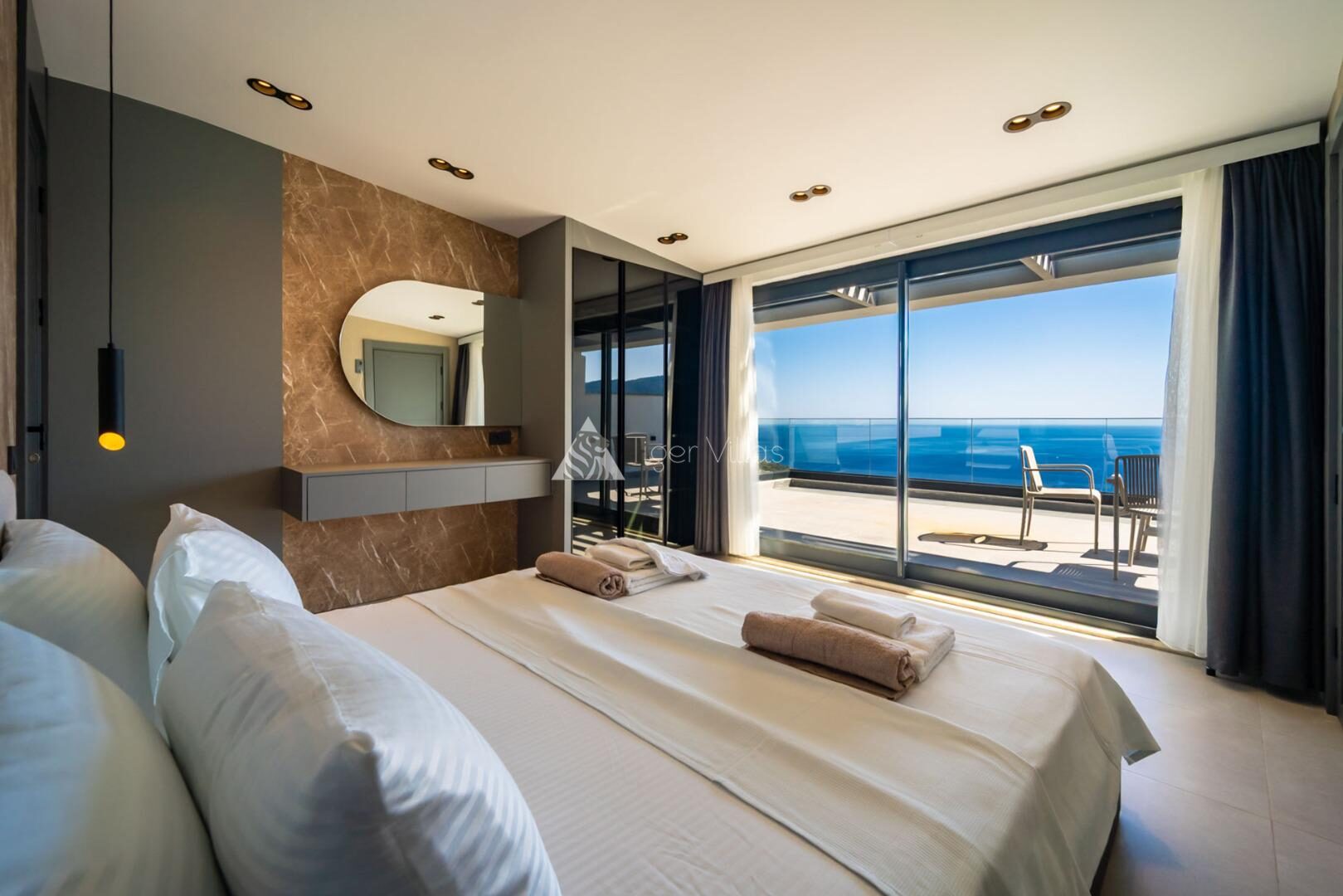 Villa Aura C – villa for rent in Kalamar