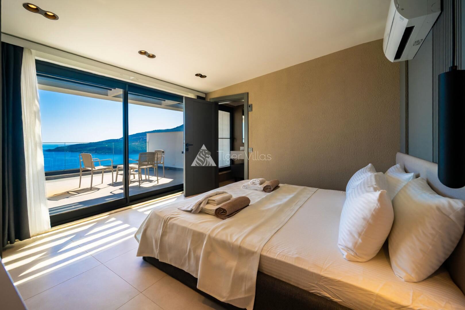 Villa Aura C – villa for rent in Kalamar