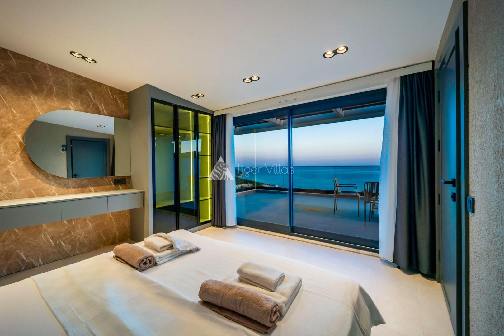 Villa Aura C – villa for rent in Kalamar
