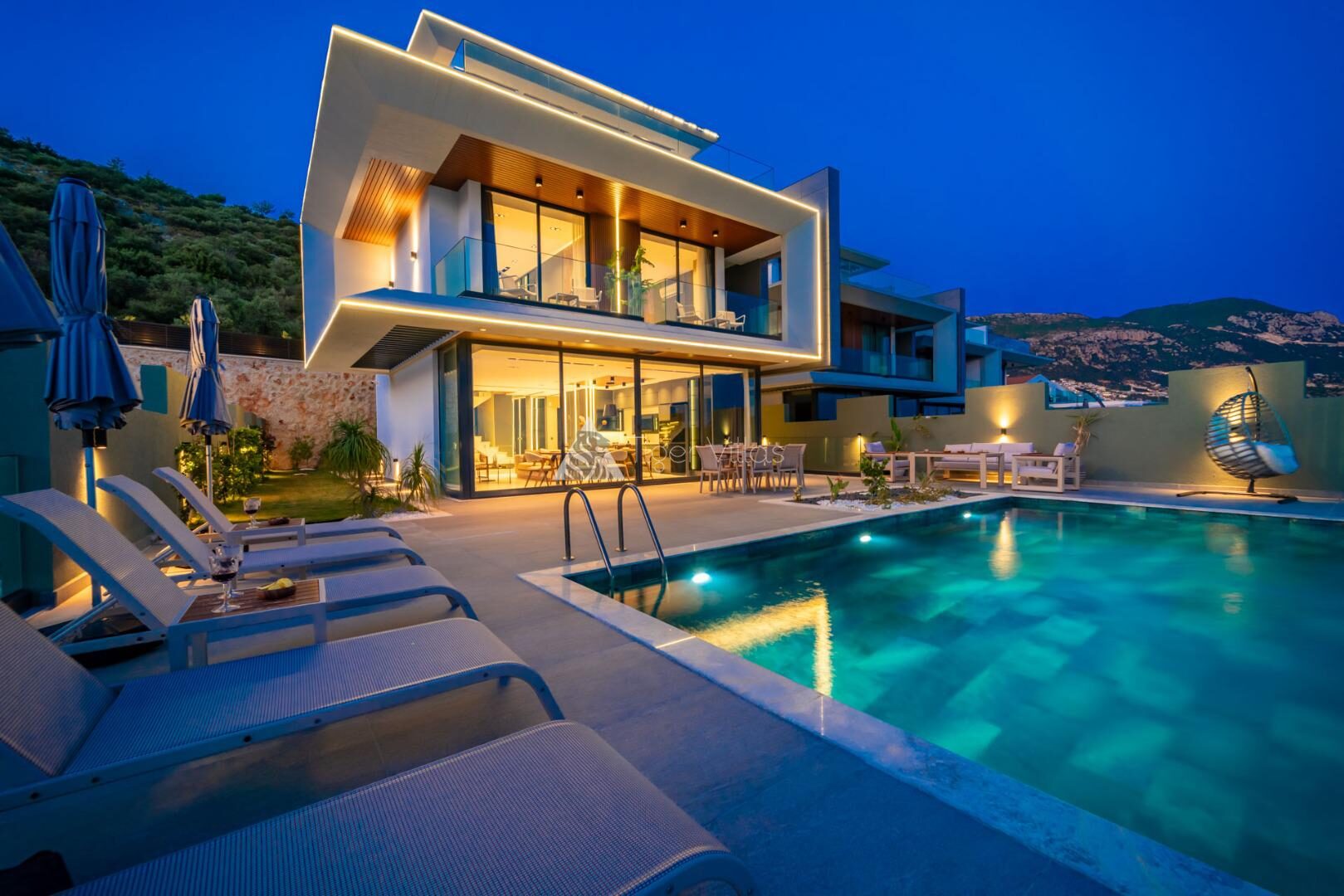 Villa Aura F — 2