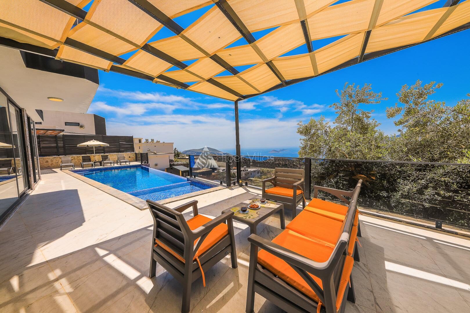 Villa Grand — 8