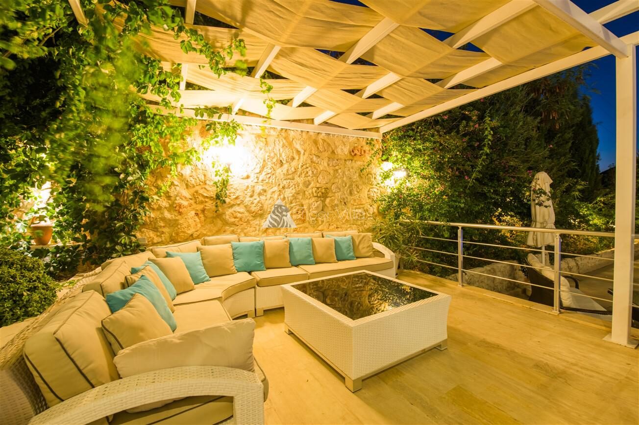 Villa Hillside Kışla — 4