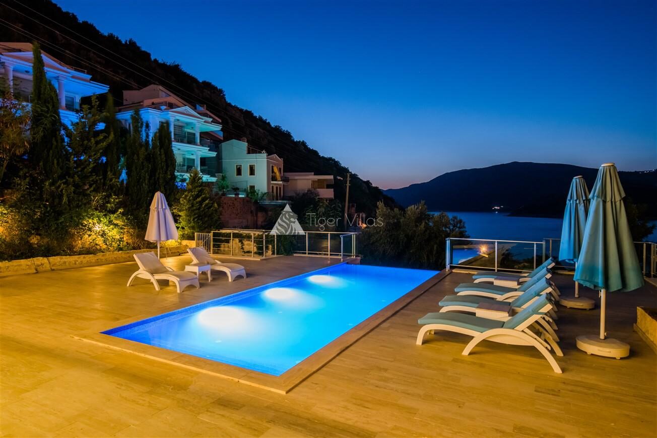 Villa Hillside Kışla — 8