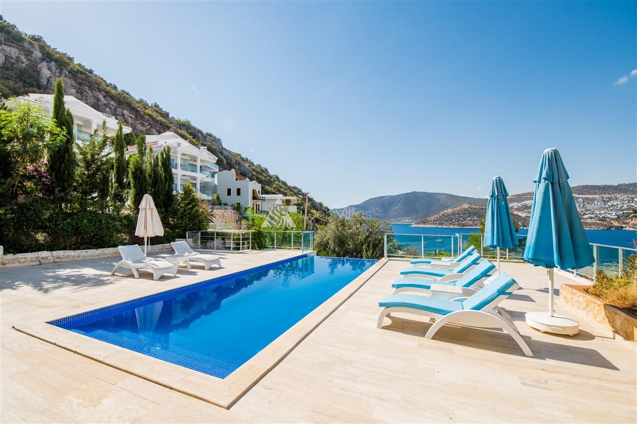 Villa Hillside Kışla — 13