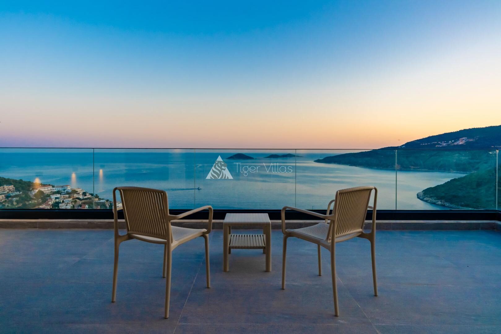 Villa Aura D — 53