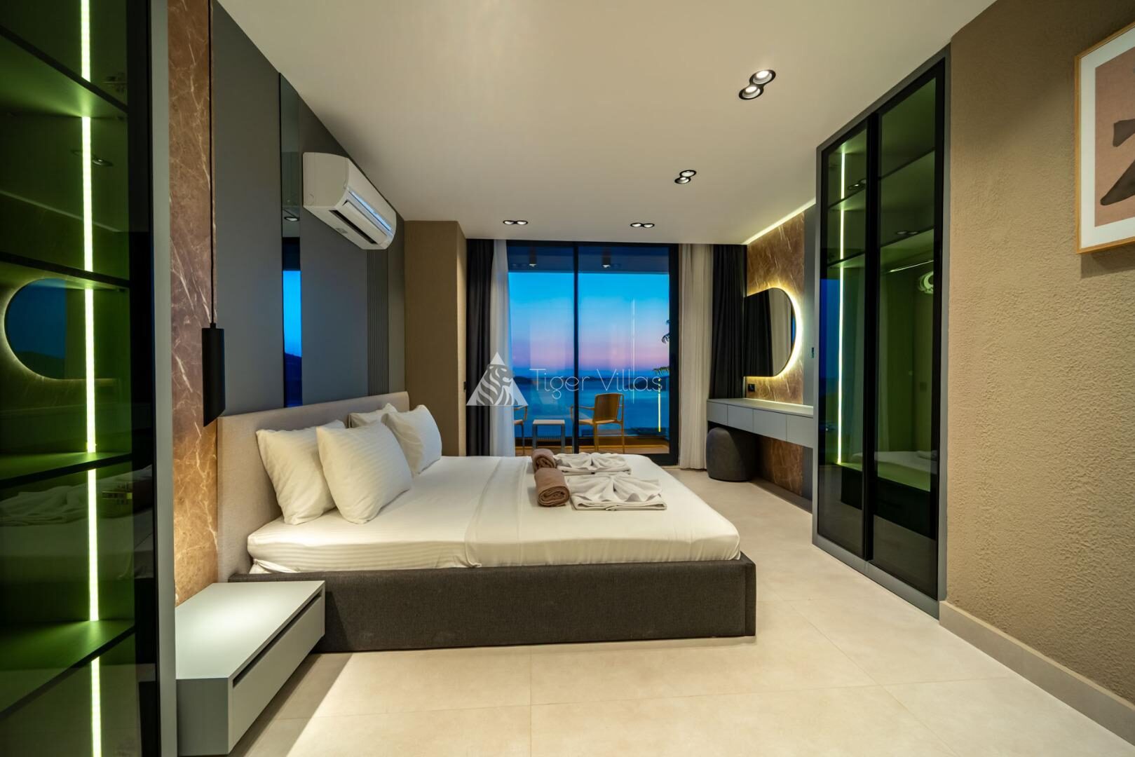 Villa Aura F — 62