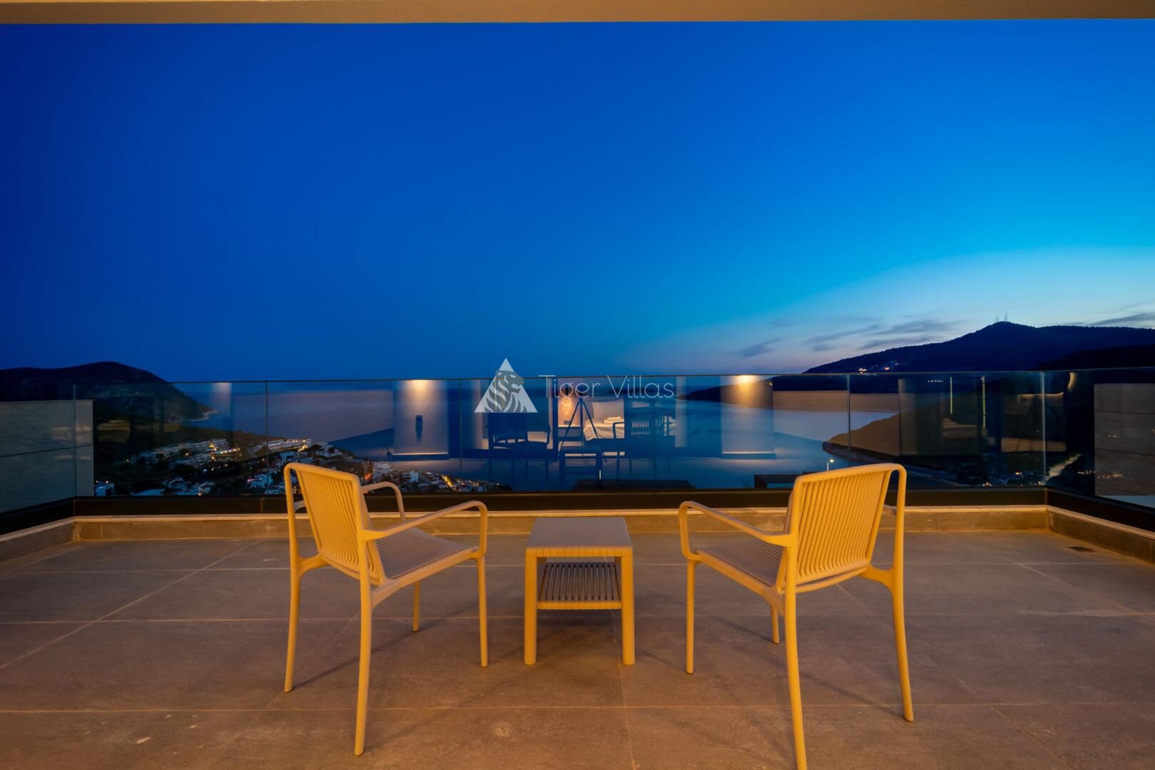 Villa Aura E — 79