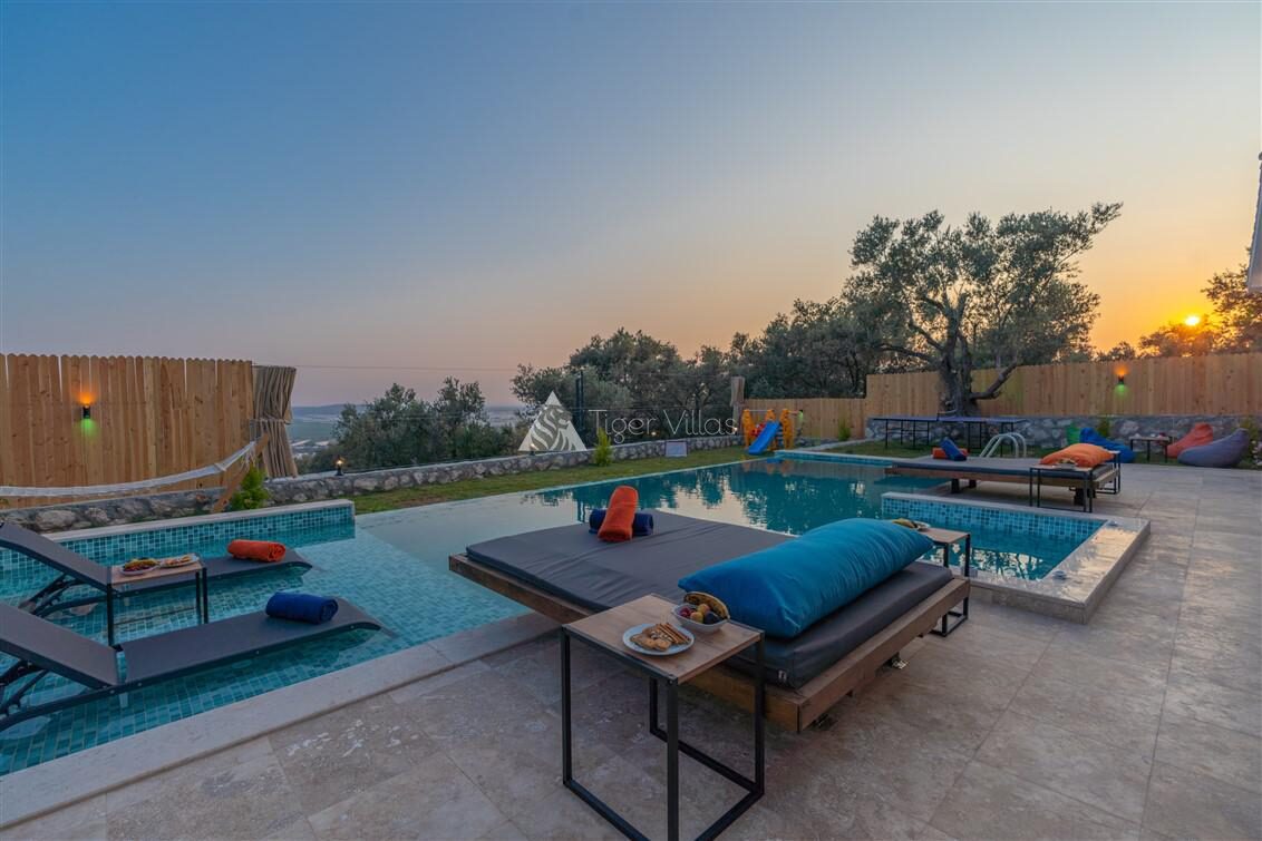Villa İbiza — 23