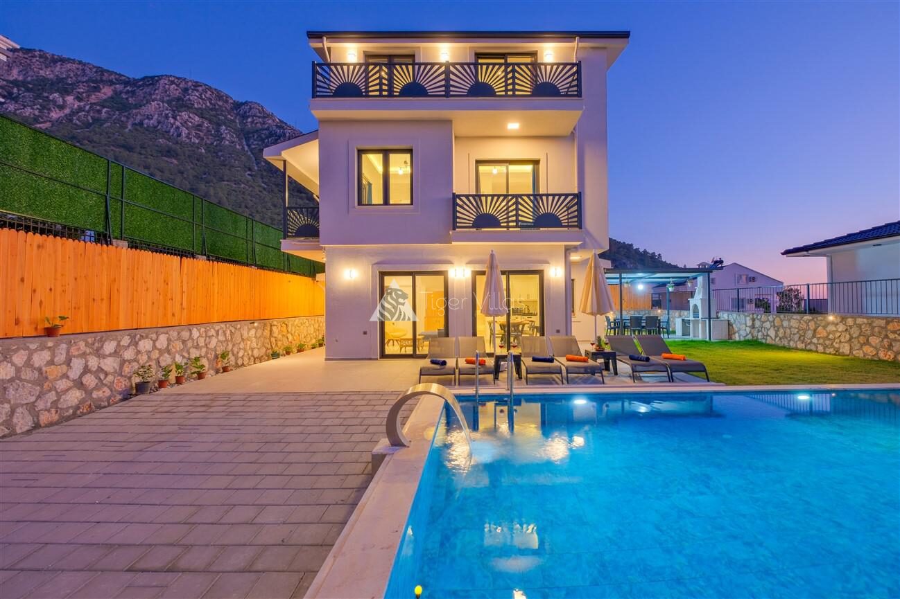 Villa Santorini — 23