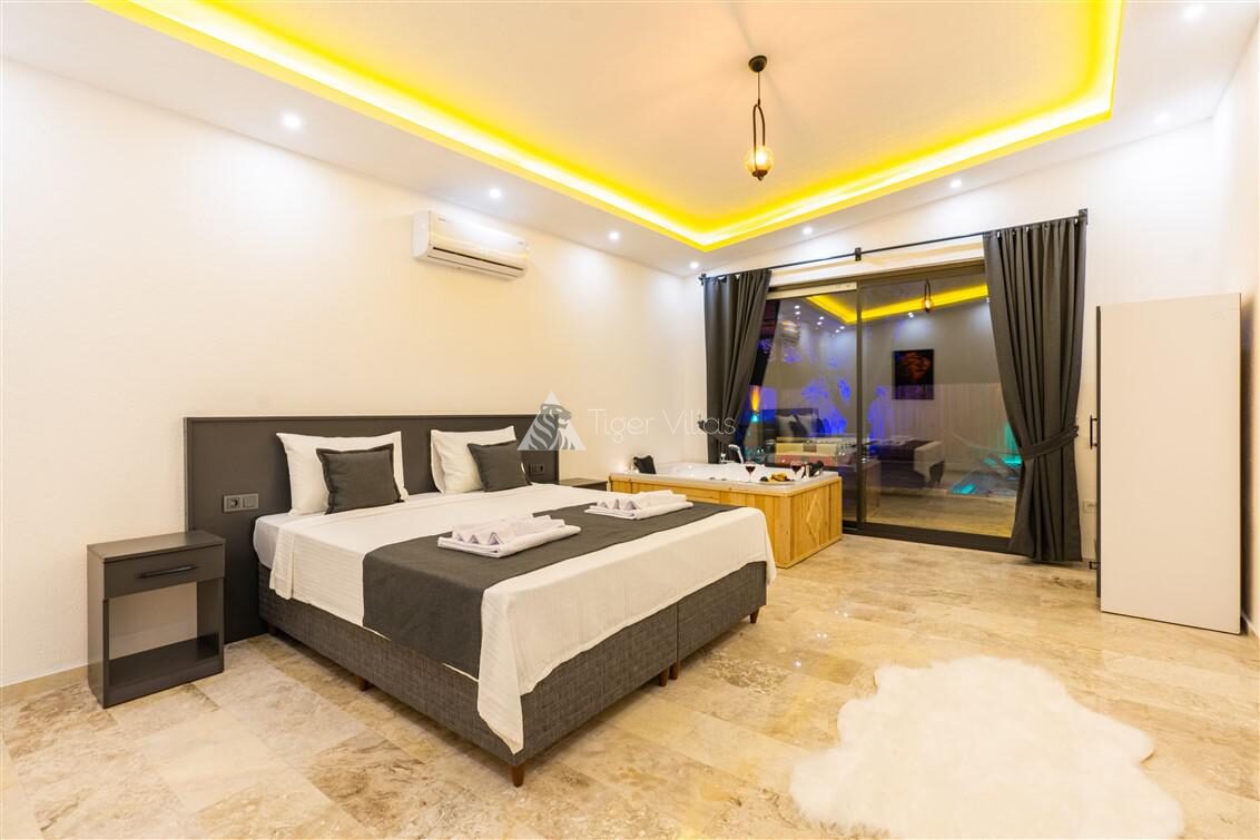 Villa İbiza — 65