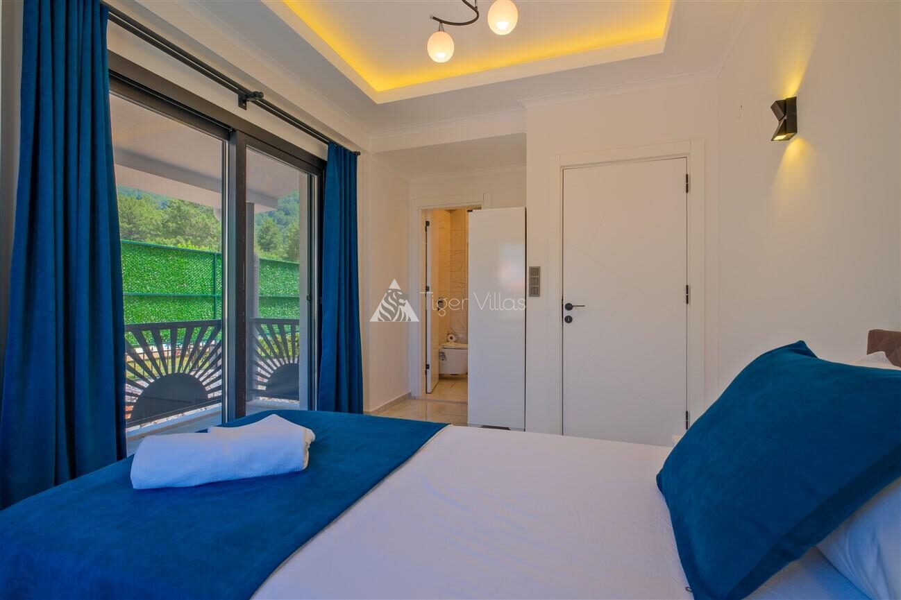 Villa Santorini — 47