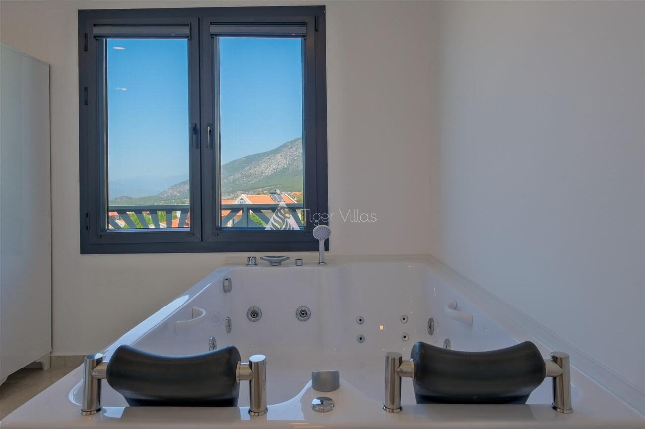 Villa Santorini — 61