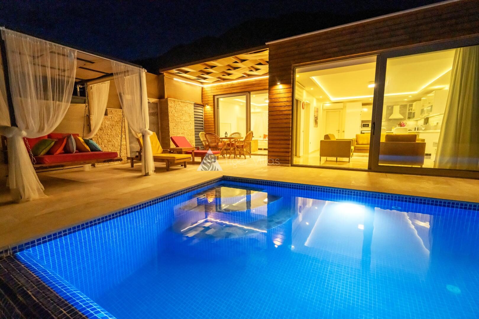 Villa Likapa 4 — 11