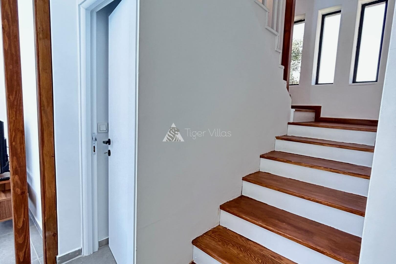 Villa Note 6 — 21