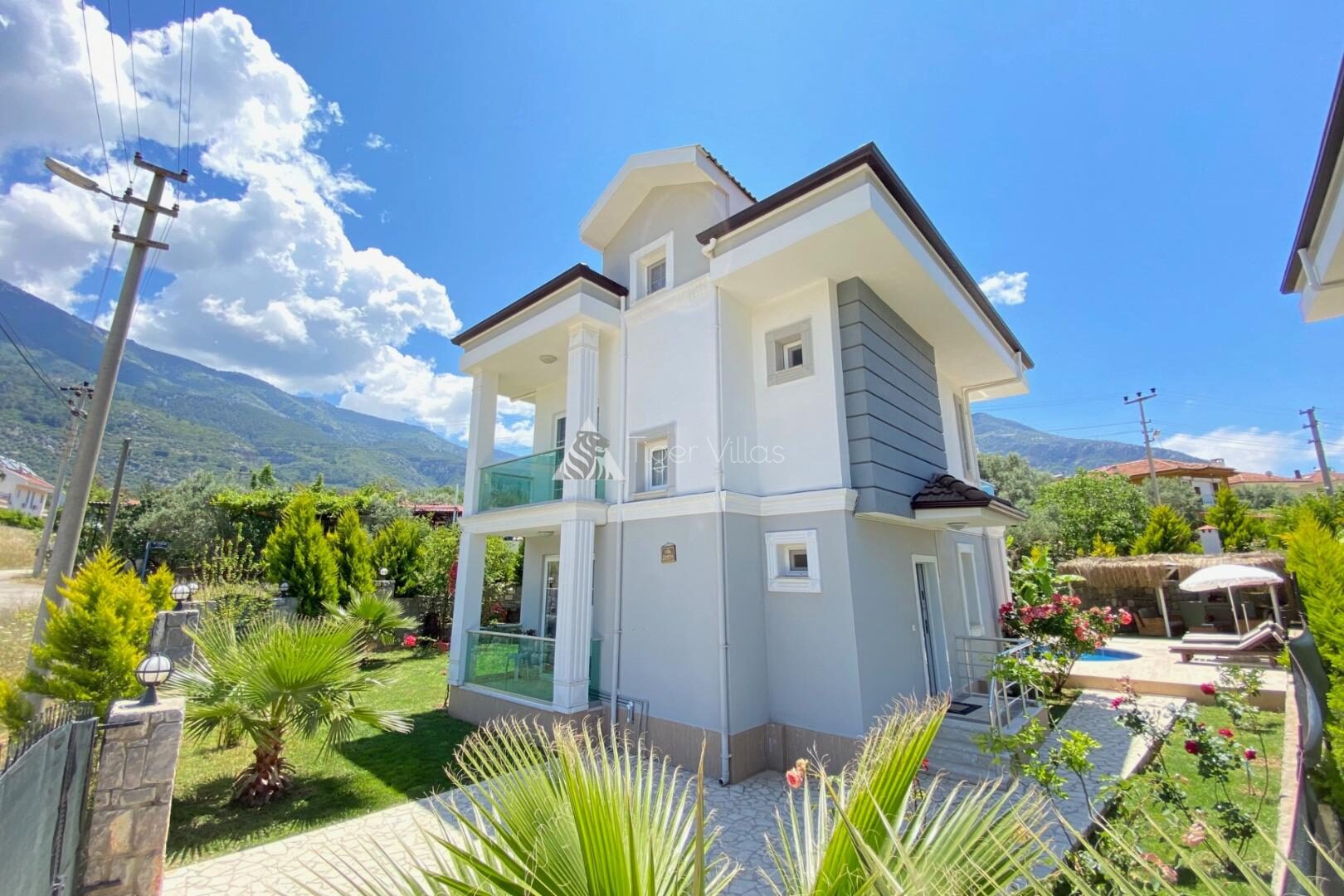 Villa Urartu — 9