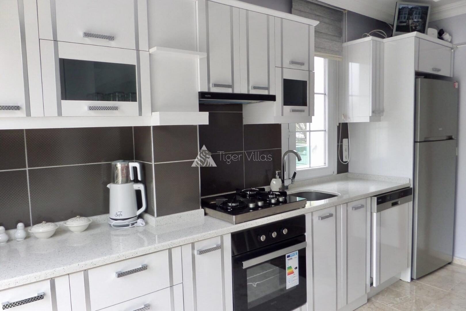 Villa Urartu — 18