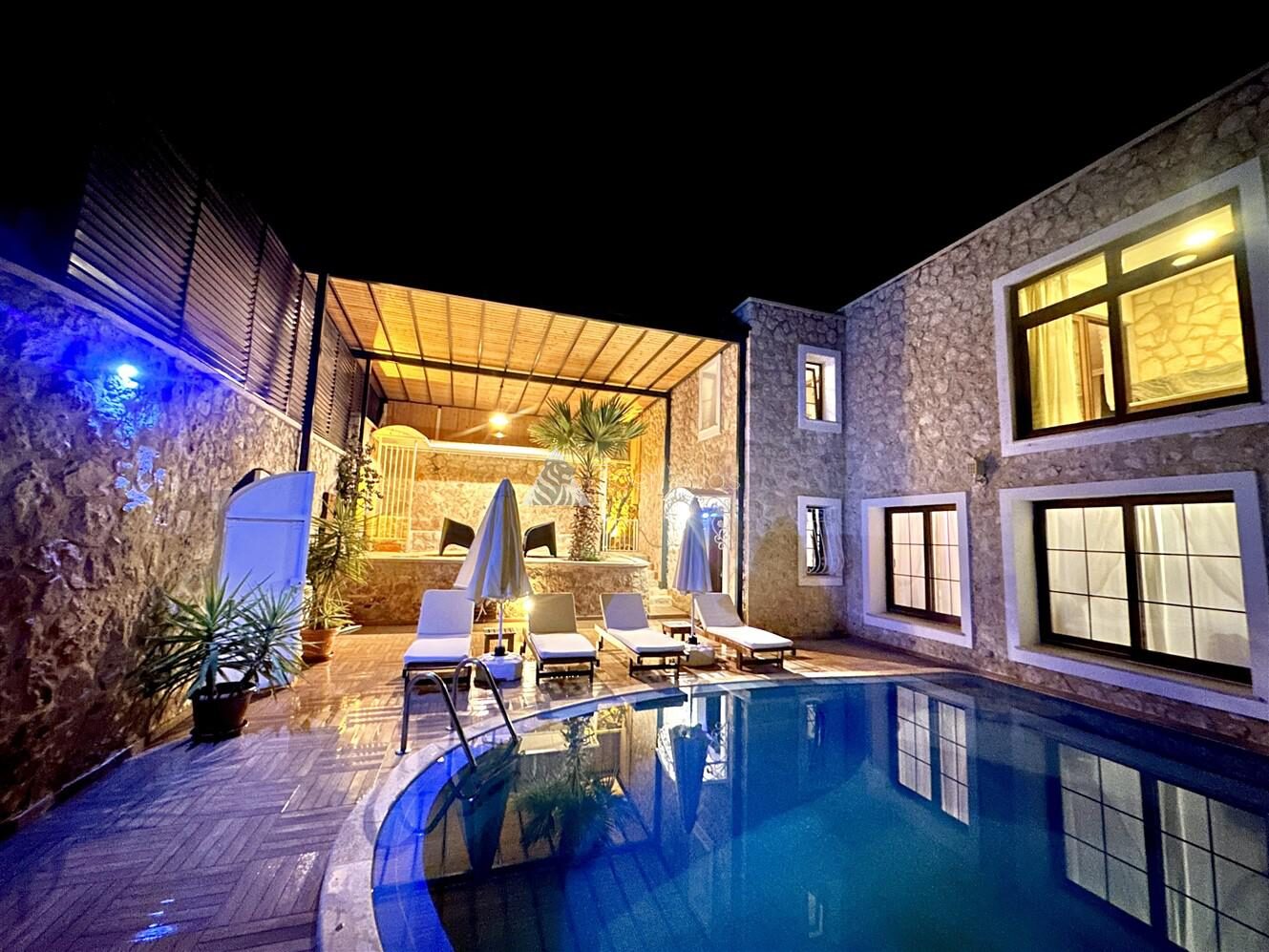 Villa Berat – villa for rent in Kördere