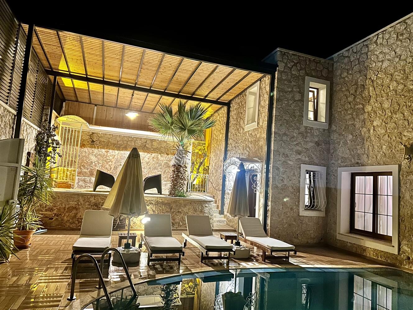 Villa Berat – villa for rent in Kördere