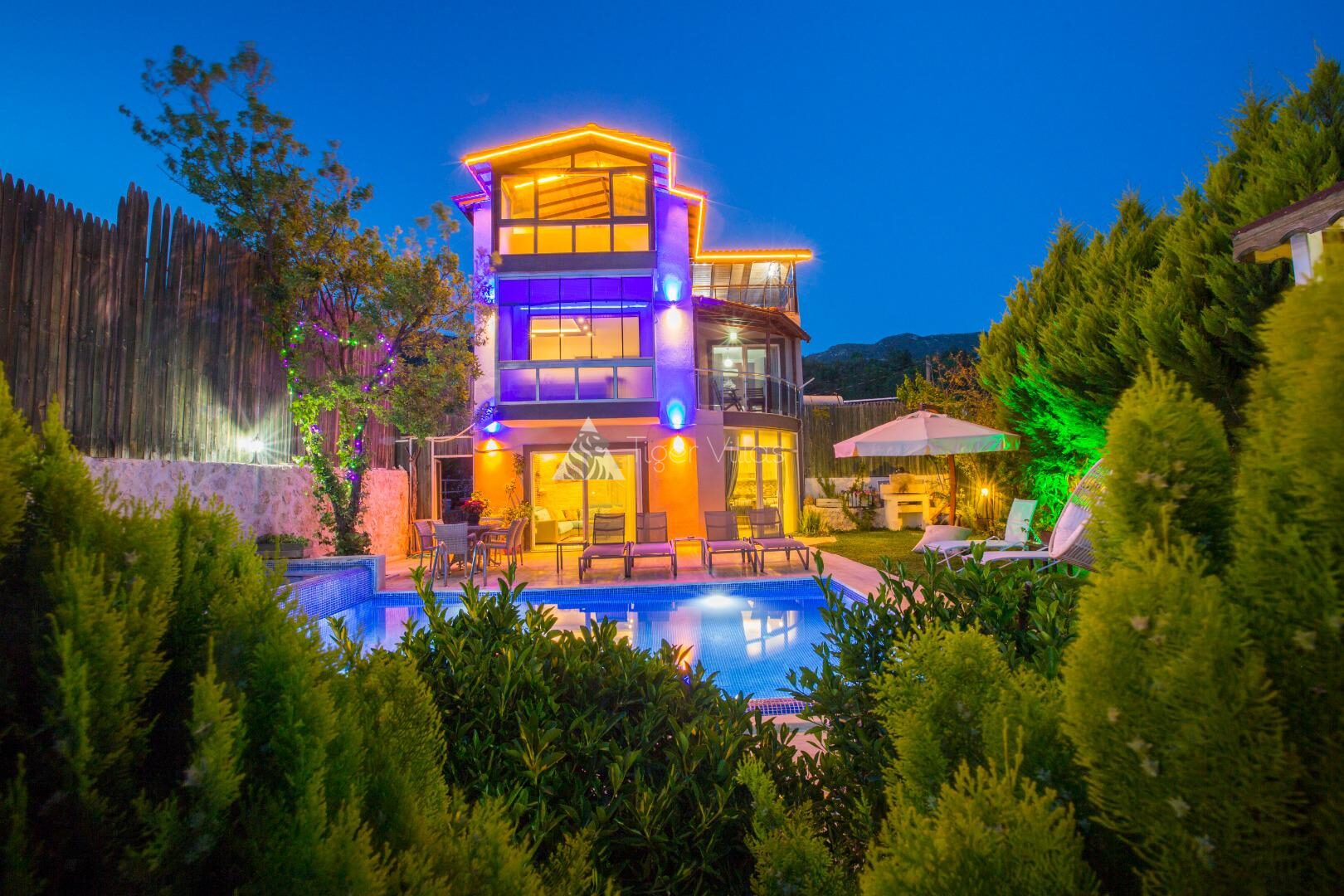 Villa Dere — 4