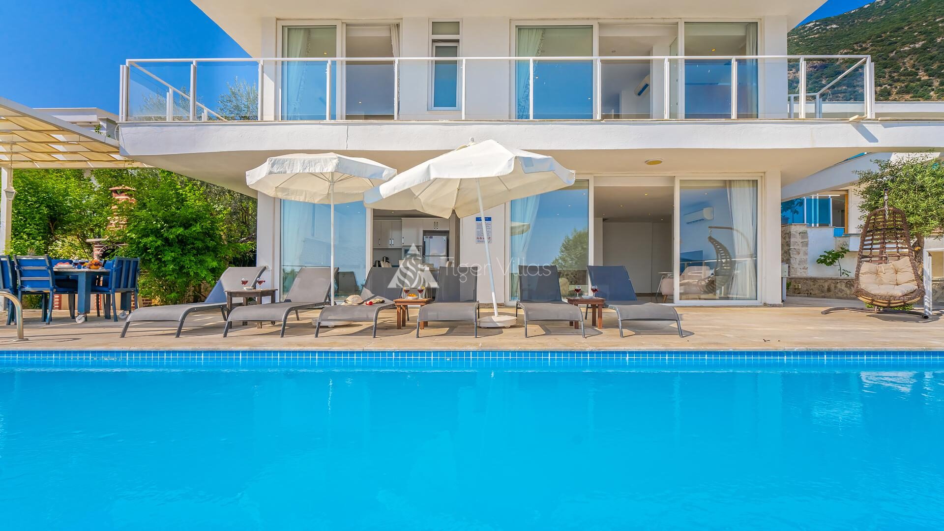 Villa Zeytouna — 11