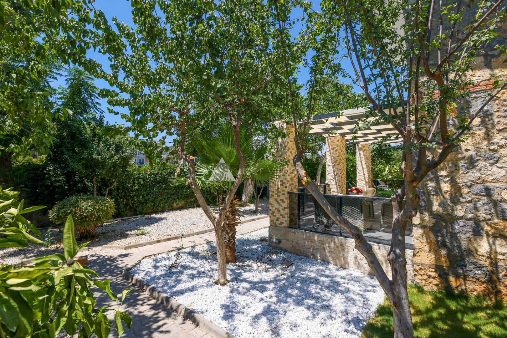 Villa Seyir — 92