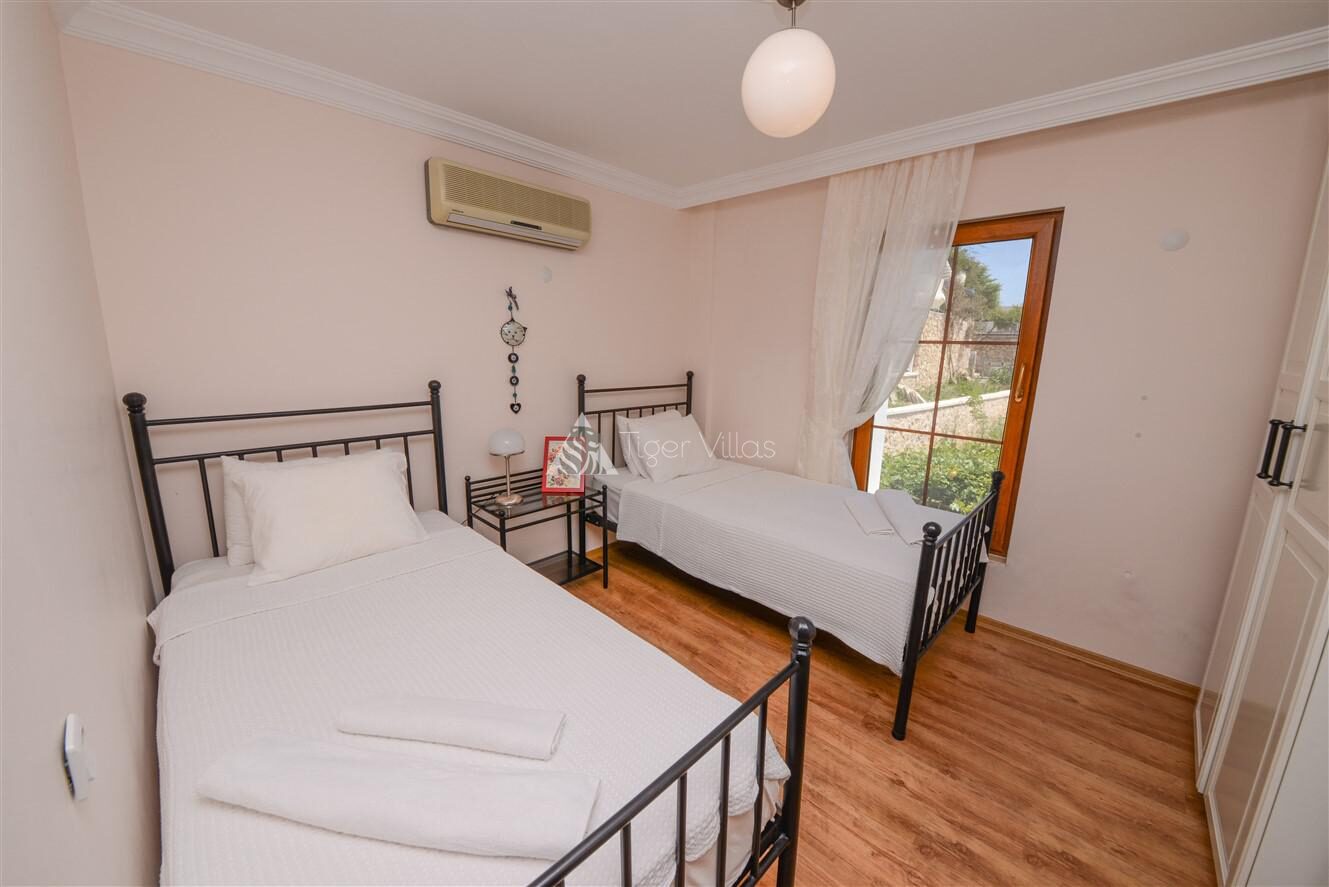 Villa Berat — 29