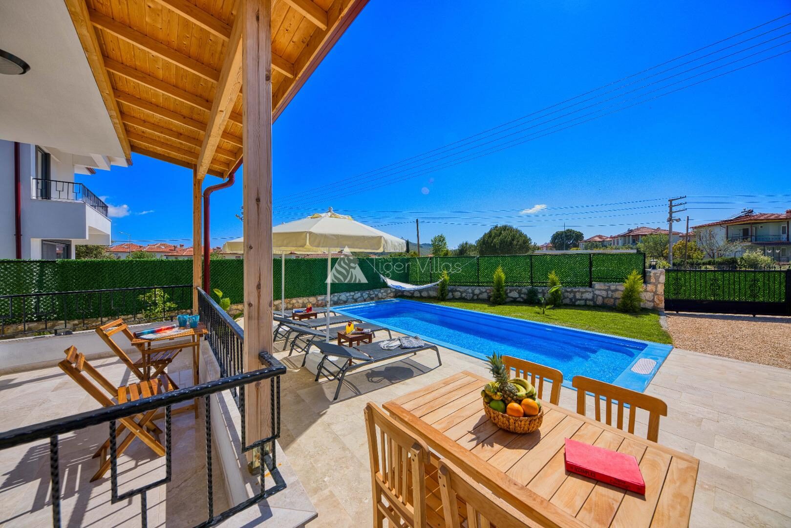 Villa Toscana 4 — 18