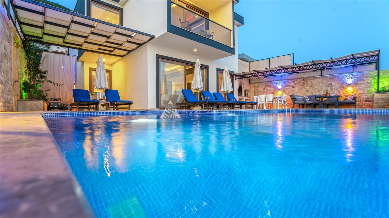 Villa Hulaki — 4