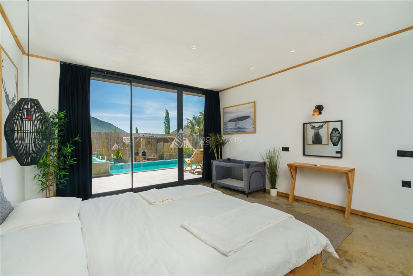 Villa Stay — 11