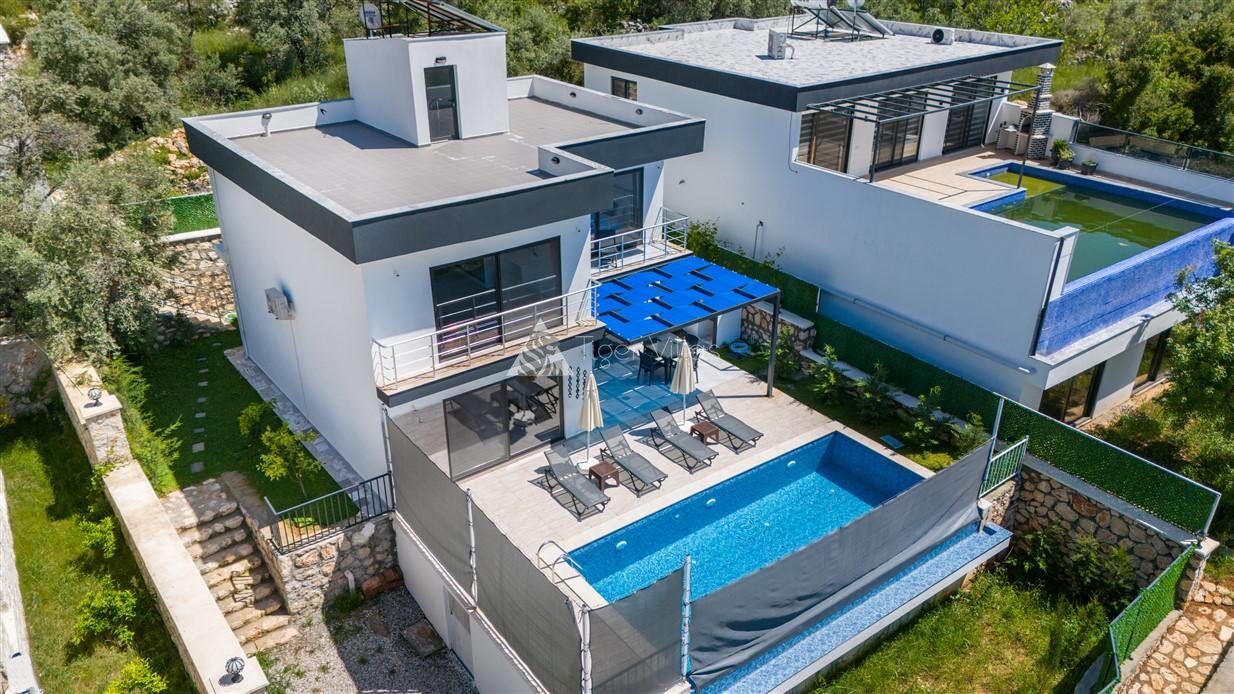 Villa Rojin — 69