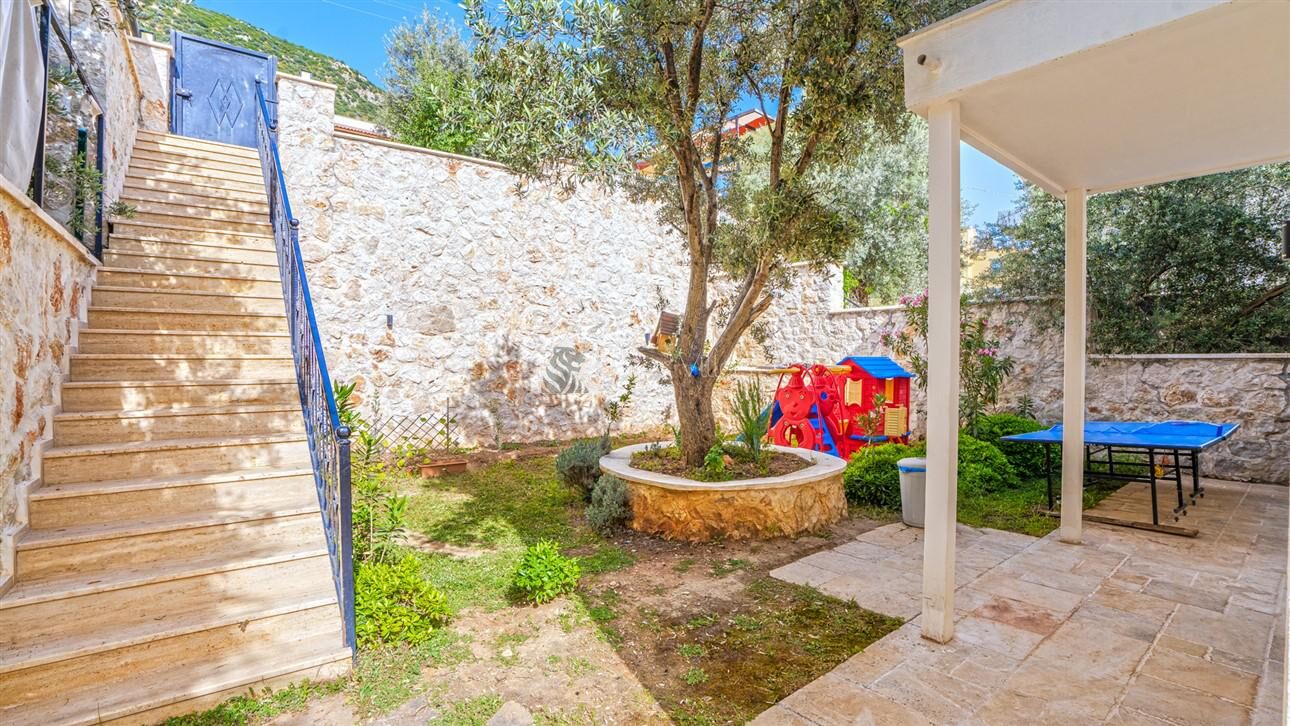 Villa Hulaki — 84