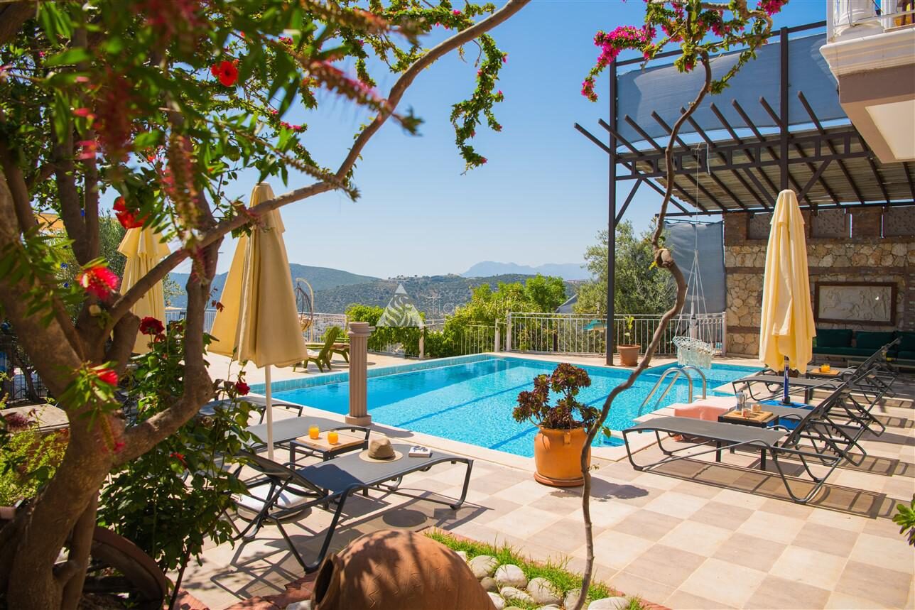 Villa Tulip — 14