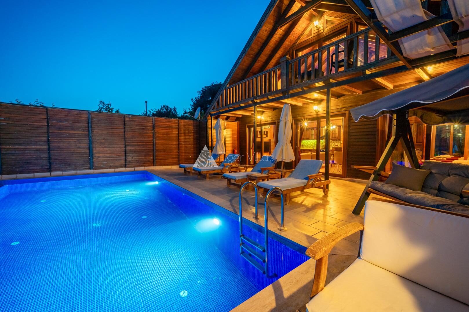 Villa Seyirtepe 2 — 5