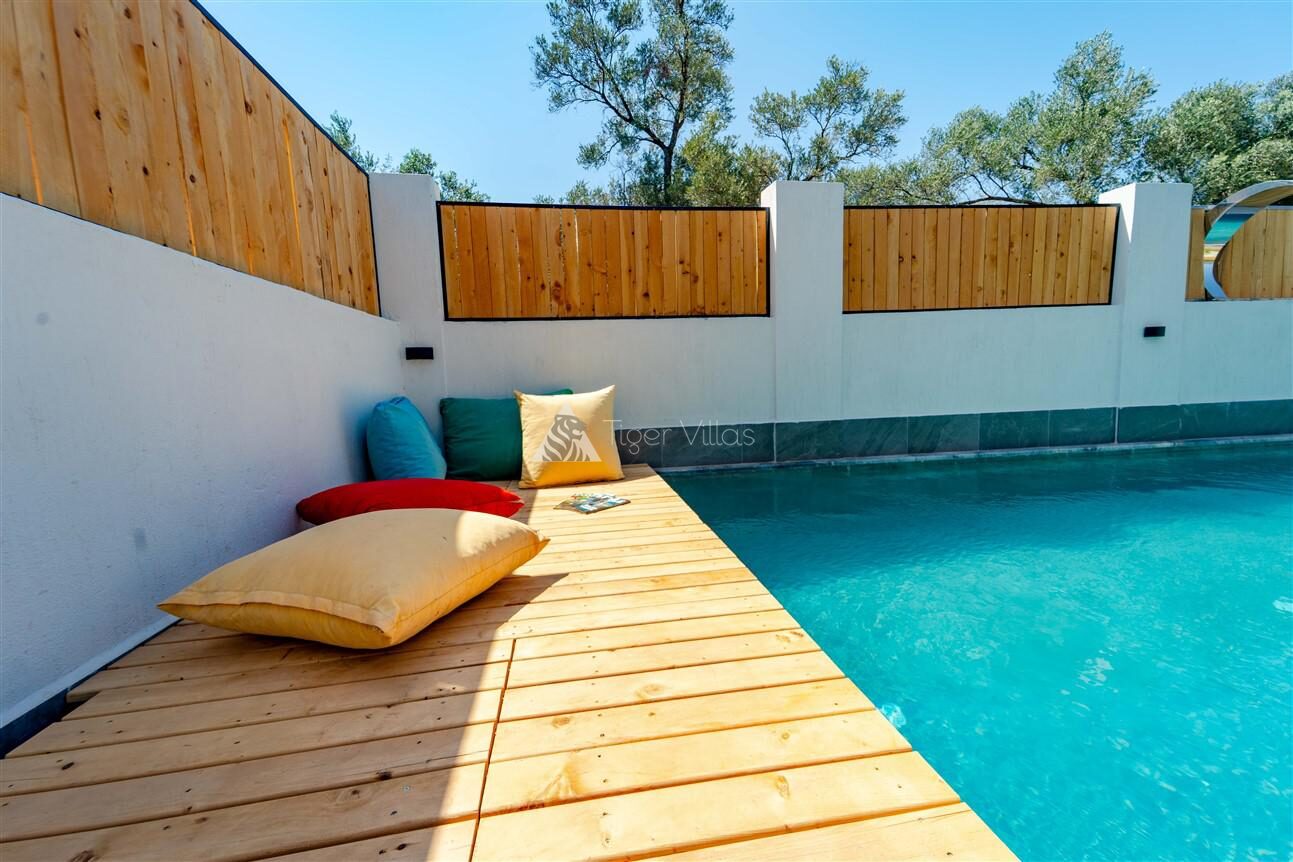 Villa Letonya Riverside — 5