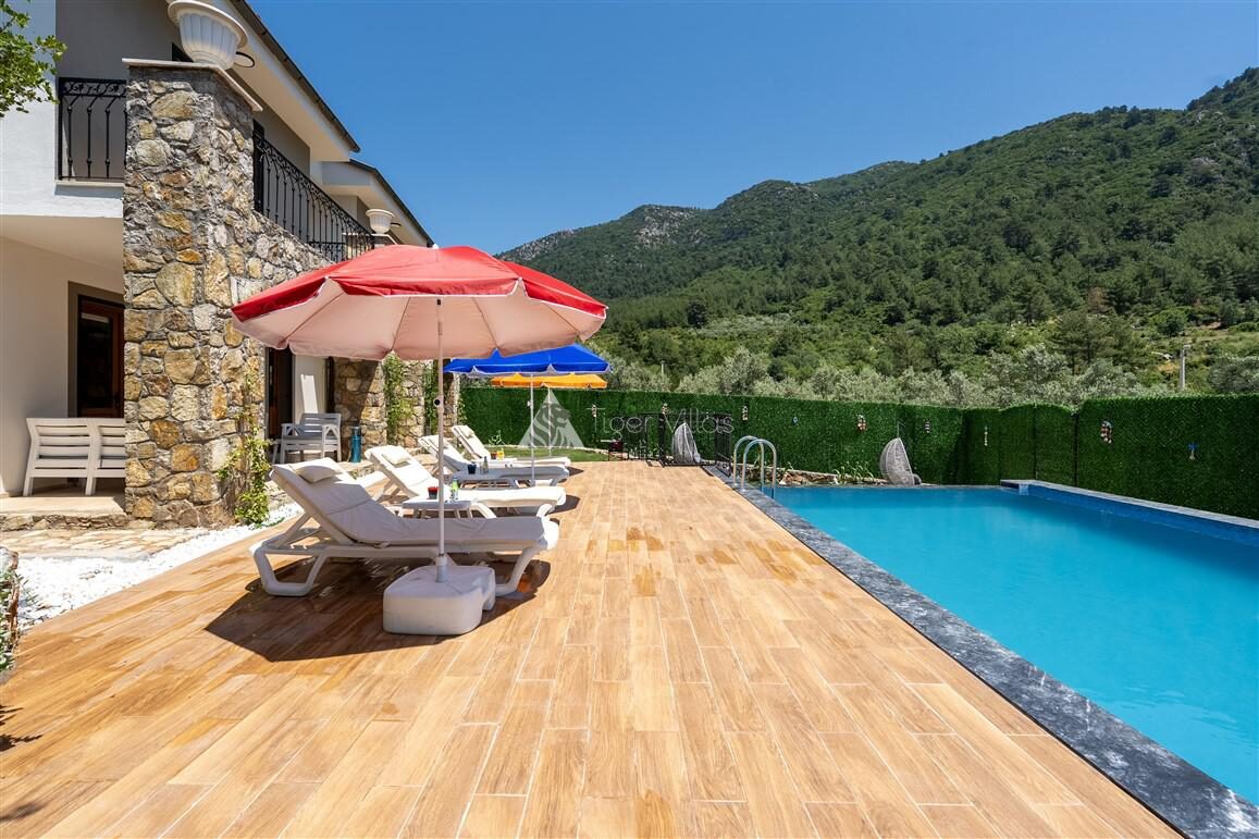 Villa Erhan — 11