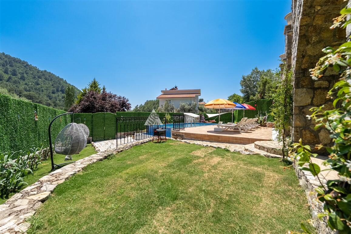 Villa Erhan — 15