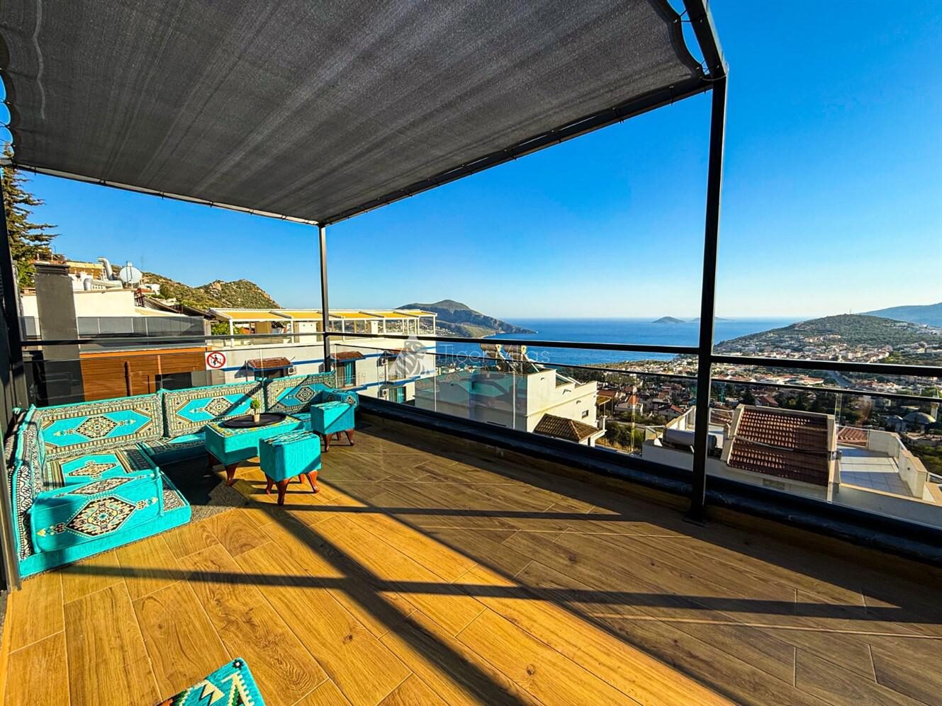 Villa Elmas — 14