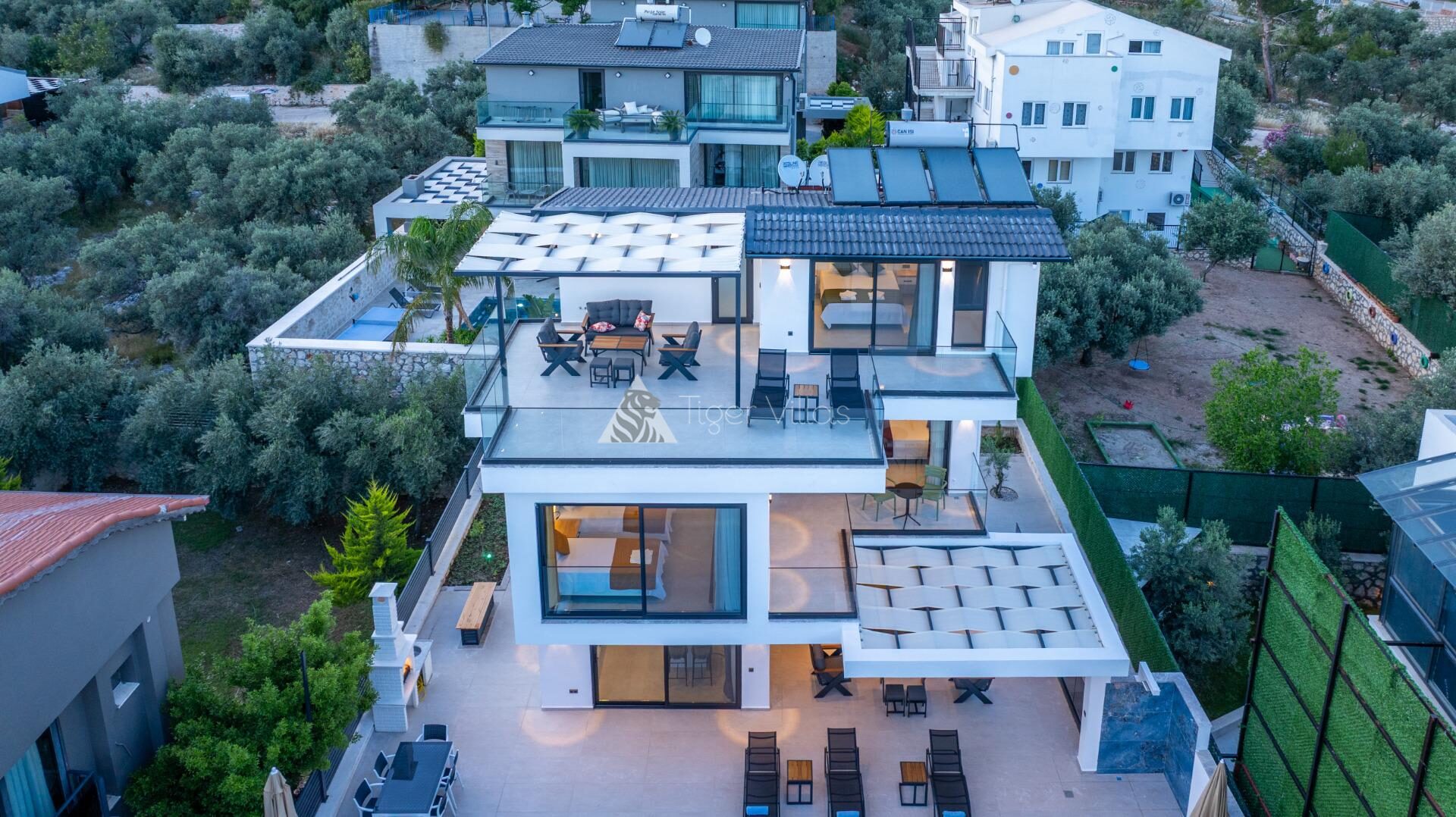 Villa Lovelet 1 — 33