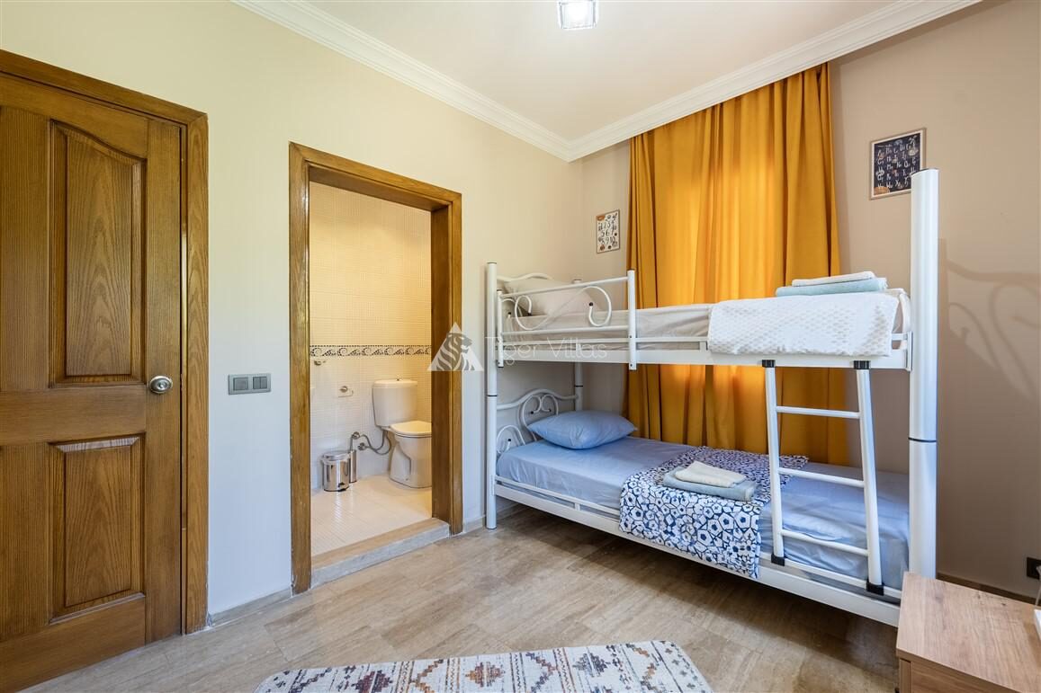 Villa Erhan — 66