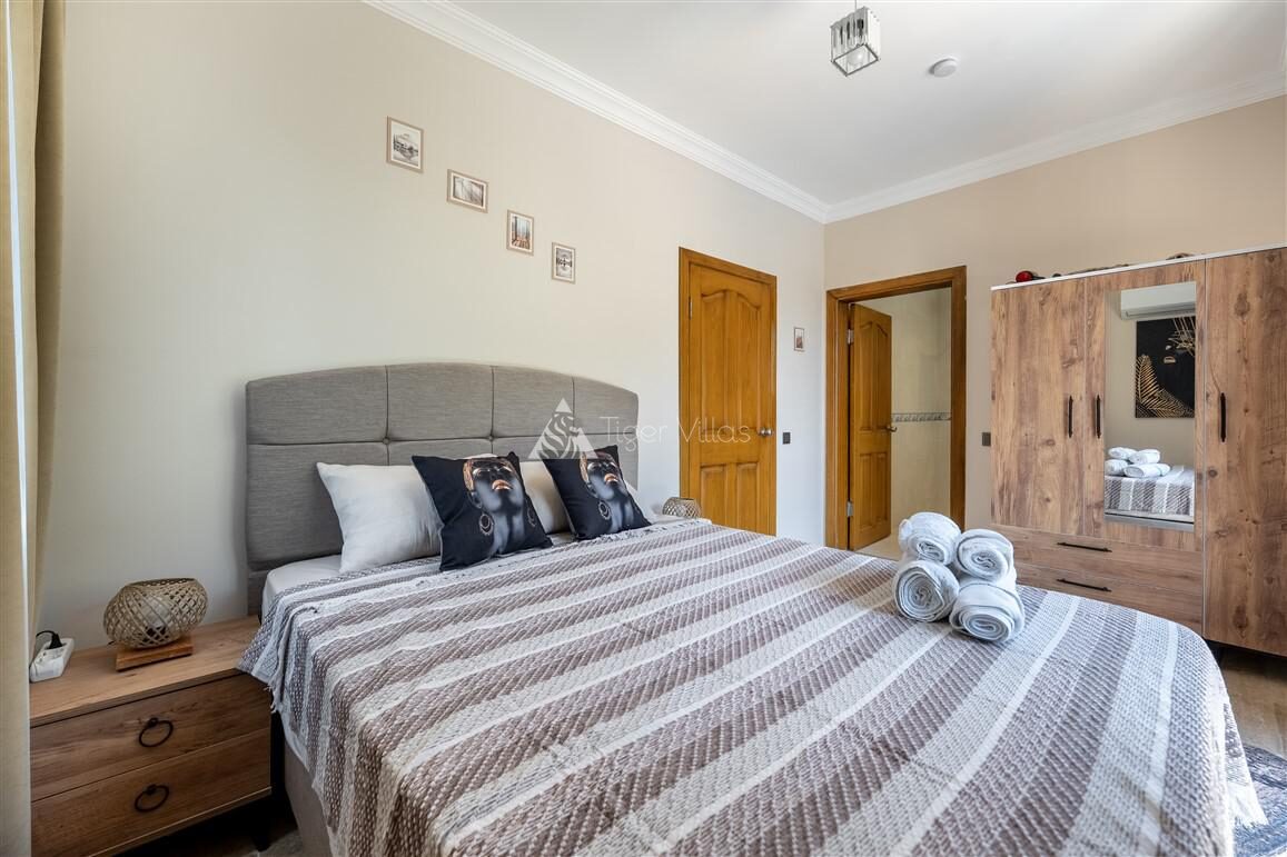 Villa Erhan — 72