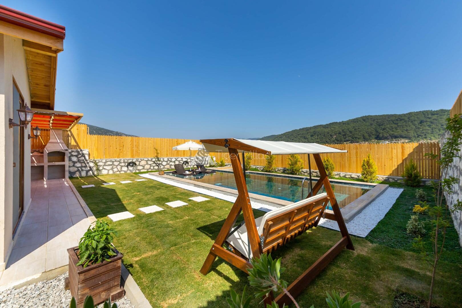 Villa Red — 9